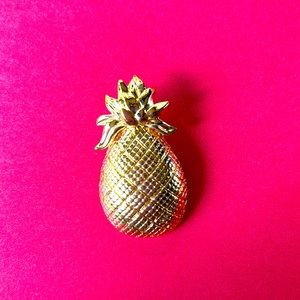 Vintage Garnay Broach Gold Tone Pineapple Pin Pendant Stamped